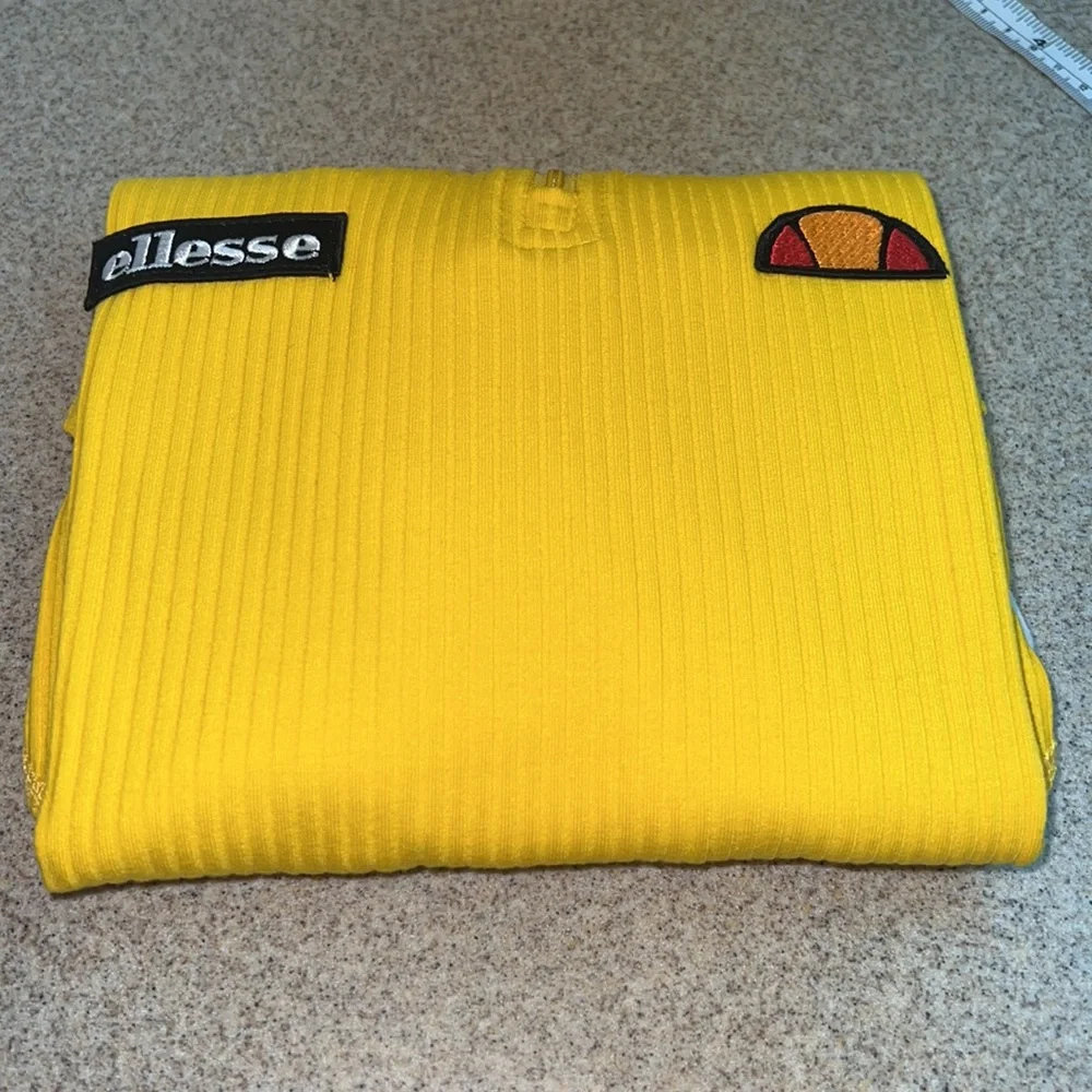 Ellesse Yellow W/ White Stripe Womens US L EU 40 UK 12 Body High Neck Bodysuit - Picture 16 of 16